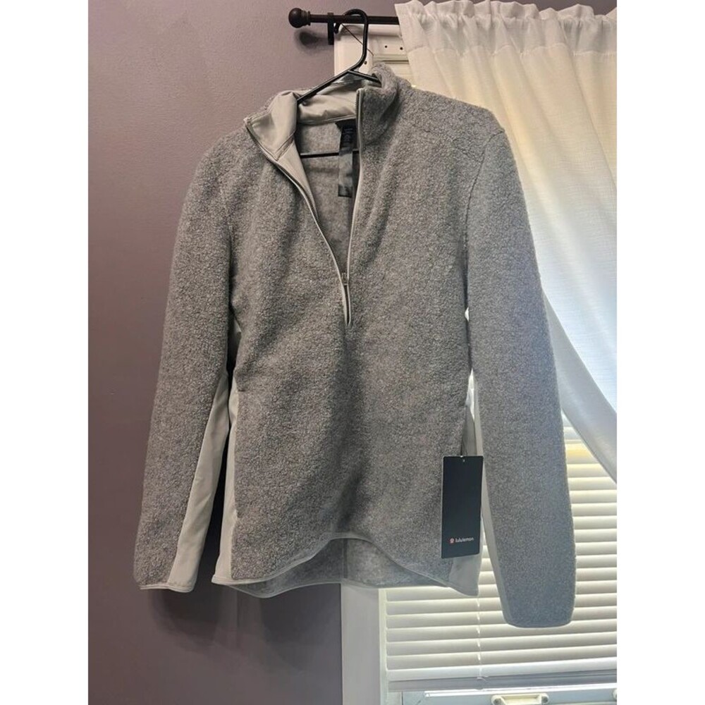 NWT Lululemon half zip fleece sweatshirt tundra trek
